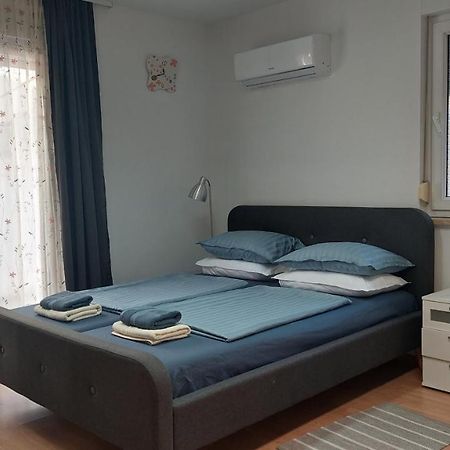 Studio 7Even Ground Floor Пула Экстерьер фото